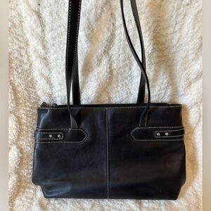 Etienne Aigner black shoulder bag